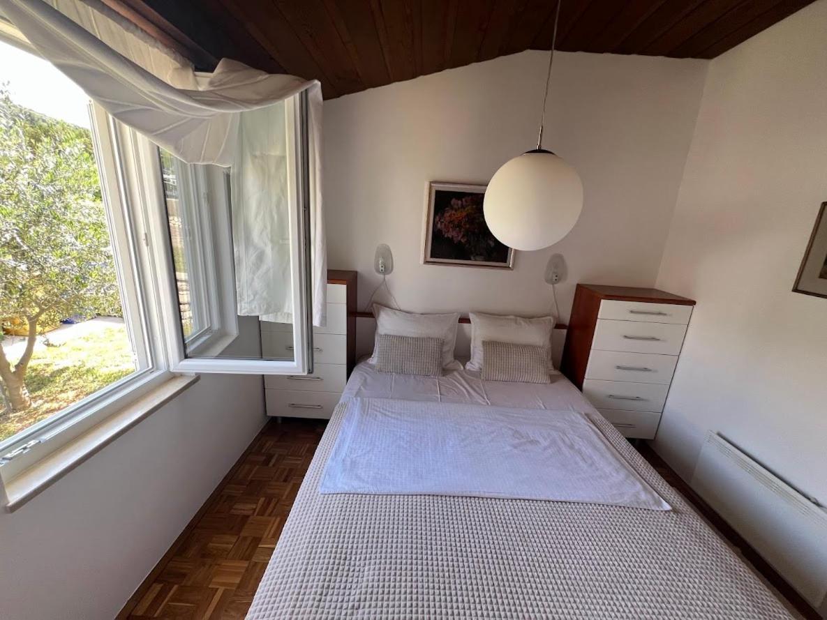 Vacation Family House On The Beach Stara Novalja Exterior foto
